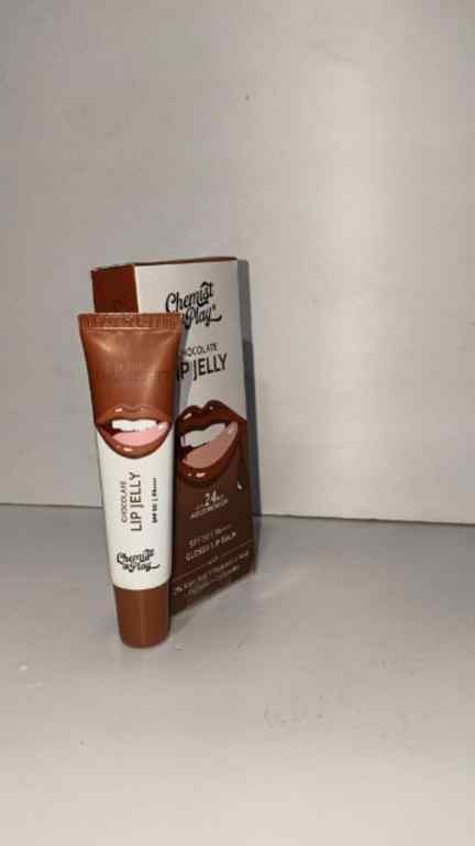 Comment for link 🔗
Lip gloss, lip balm, chemist at play,