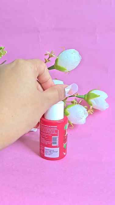 Pomegranate power for that fresh-skin feelings..
🍎
.
.
@myp