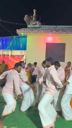 Just for fun😂😂
.
.
.
#dance #village #tiruchengode #viral