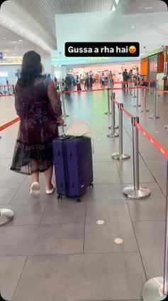Har mood ka sirf ek solution… Travel. ✈️🤍 #besttime #liveyo