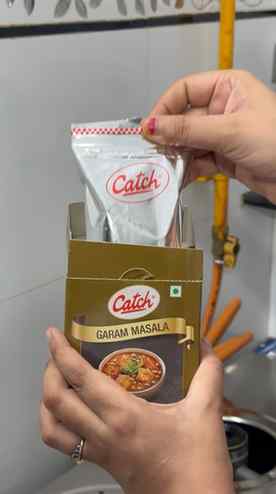 Good food deserves the right masala! ✨🌶️
With Catch Masala,