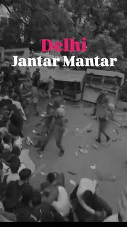 Is This Democracy 😒
shame on delhi Police
.
#jantarmantar