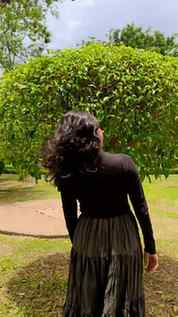 Wait for the hair flip 🙃 
.
#explorepage #trend #transition