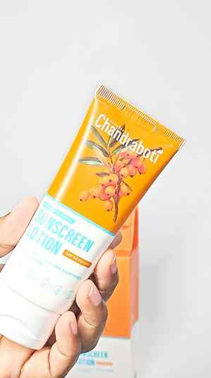 Tried the @chandraboti.india Sunscreen Lotion and I’m genuin