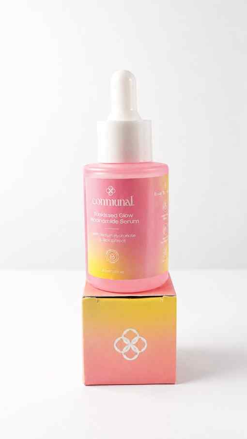 @houseofcommunal Sunkissed Glow 10% Niacinamide Serum 
Balan