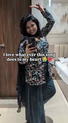 Moment ❤️
.
.
.
.
#reels #reelsinstagram #trendingsongs #lov