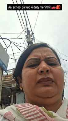 Aaj maine apni friend ke bachchon ko school se receive kiya।