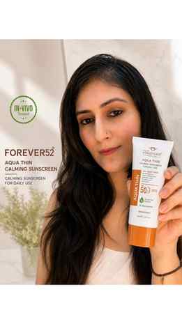 Forever52 Aqua Thin Calming Sunscreen honestly feels super c