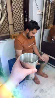 Pani bhi fook fook ke pina pd rha hai🤣🤨

#instagood #viral