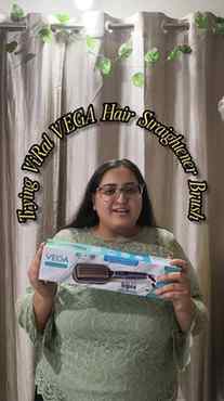 Frizzy hair se daily struggle? 😭
This Vega hair straighteni