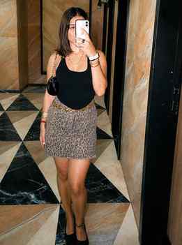 Keep your skirt short and your man tall!!💋🪩
[night out ou