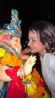 Bappa se jitna maanga, hamesha usse zyada hi paaya... shayad