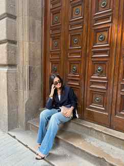 The scarf was the outfit
.
.
.
#ElevatedBasics #MinimalSty