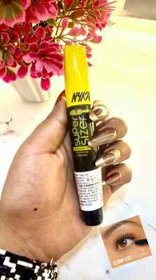 Lashes ka curl game = ON 🔥👀
Nykaa Lash Talk Curl Power Mas