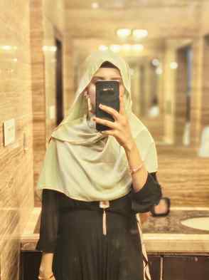 Movie time 🍿🍿
#totaldhamal4 #movietime🎬
#hijabfashion
#