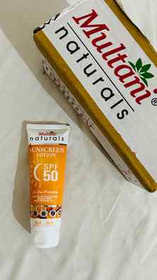 @multaninaturals 
#multaninaturals #vitamincsunscreen #spf50