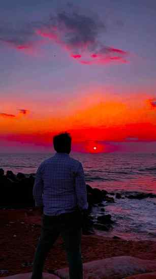 Where the golden sun kisses the Arabian Sea 🌅❤️
Pozhiyoor, 