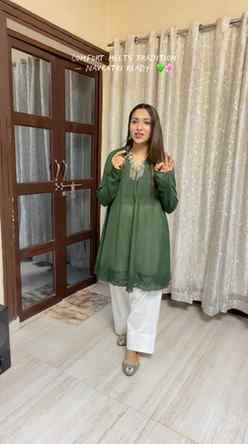 Green, graceful & festive-ready 💚
.
.
Wearing - @jaipuricot