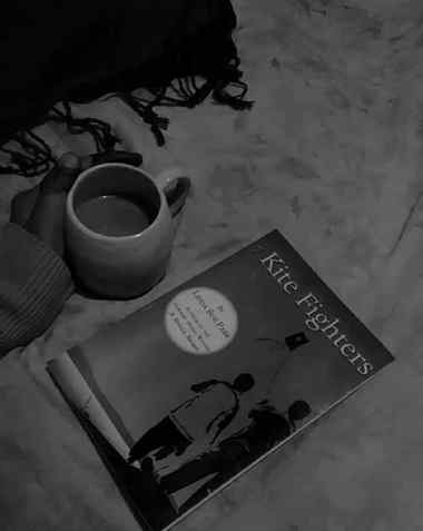 📌READING: where fiction meets reality.
📚🍂🌸🔖☕
#kitefig