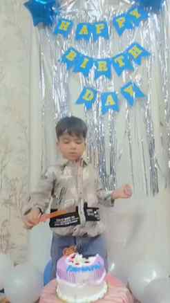 Happy birthday izzu @iamizhaan01