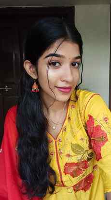 സ്നേഹപാട്ടിലോ പുഴയായി മാറി നീ...❤️✨
.
.
.
.
.
.
#instagood #