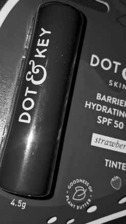 Meet Dot & key strawberry and blueberry repair hydrating lip