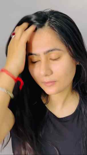 Anti-dandruff shampoos usually leave my hair feeling dry or