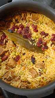 One-pot magic: Soyabean Pulao edition. 🪄
Comment "Recipe" f