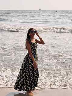 just me romanticising my beach days 🌊✨

#beachvibes❤️ #ocea