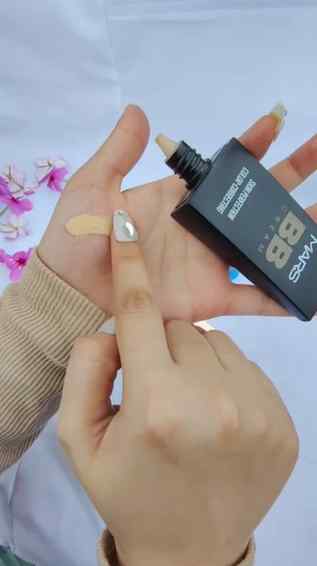 “Your everyday BB cream for that effortless base 🤍✨”
#vira