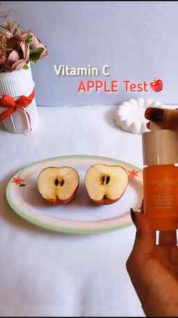 ​The Dot & Key Vitamin C Serum really passed the apple test 