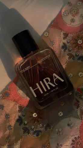 GRWM for Onam with HIRA ✨🌸
Wearing HIRA Silk Robe Eau de P