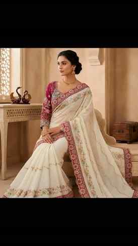 ✨ Premium Red Rangoli Silk Blend Saree with Mirror Work ✨

�