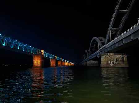 Me to Godavari : Ayababoi intha andanga vunte ala vadili vel