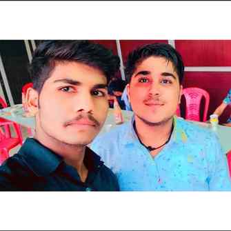 Aapne yaar ke π¬sathβ£οΈ