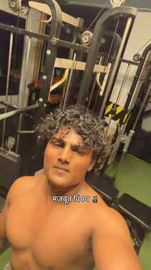 मजबूत एकदम 📈🗿
.
.
.
.
.
#fitness #marathi #bodybuilding #