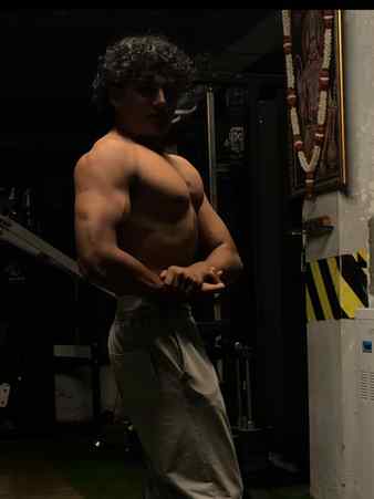 मजबुत विषय 🗿📈
.
.
.
.
.
.
#physique #marathi #marathimotiv