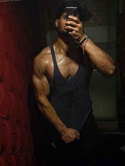 #fitness #gymaddict #fitnessmotivation 
Current condition re