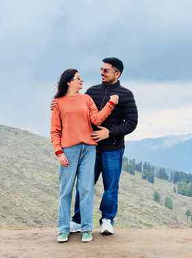 Lost in each other like clouds in sky❤️