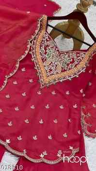 ❤️ Traditional look | ✨ Festive vibes | 👗 Elegant style