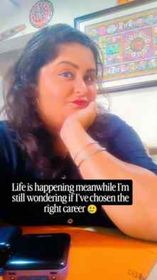 Say "HI"
.
.
.
.
.
#trending #fyp #viralreels #iykyk #curvy