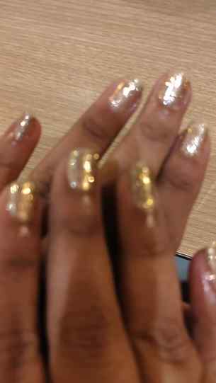 Thank you @lakmesalongoregaoneast for turning my Nails Beaut