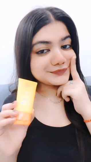Sunscreen that feels light and leaves a dewy finish ✨
Perfec