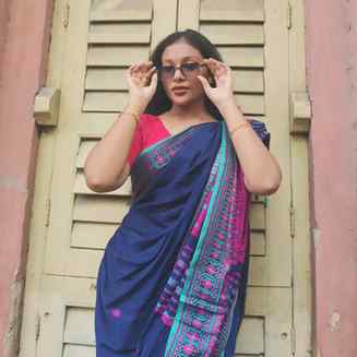বঙ্গ ললনার ছলোনা 🪷
#kumortuli #foryoupage #northkolkata #e