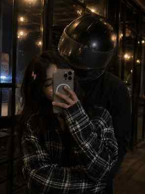Night Ride With Her❤️😉
.
.
.
#viral #couple #bikerlife #bik