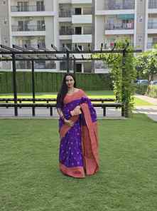 Saree is all about elegance
#saree #photography #selflove