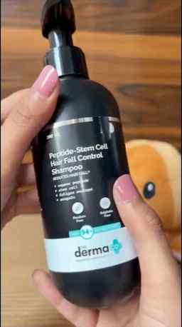 The Derma Co Peptide Stem Cell Hair Fall Control Shampoo
—a