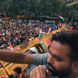 But not his ideas 🙏♥️
#cockroachjantaparty @cockroachjantap