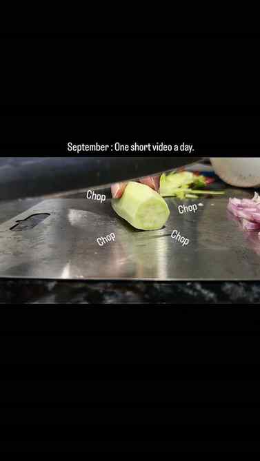 Chop cucumbers....
#chopping #videojournal #cucumber