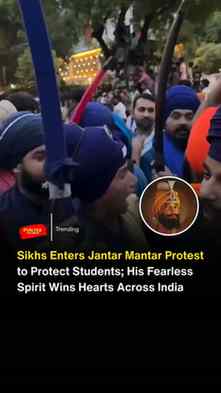 As thousands of students continue their protest at Jantar Ma